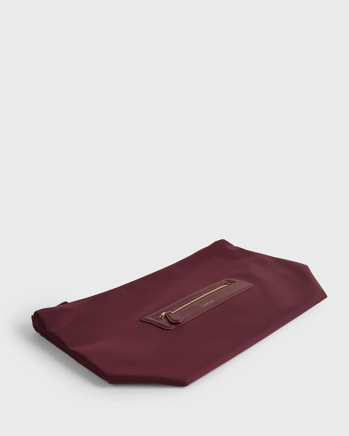 Aimee Travel BiB (Burgundy)