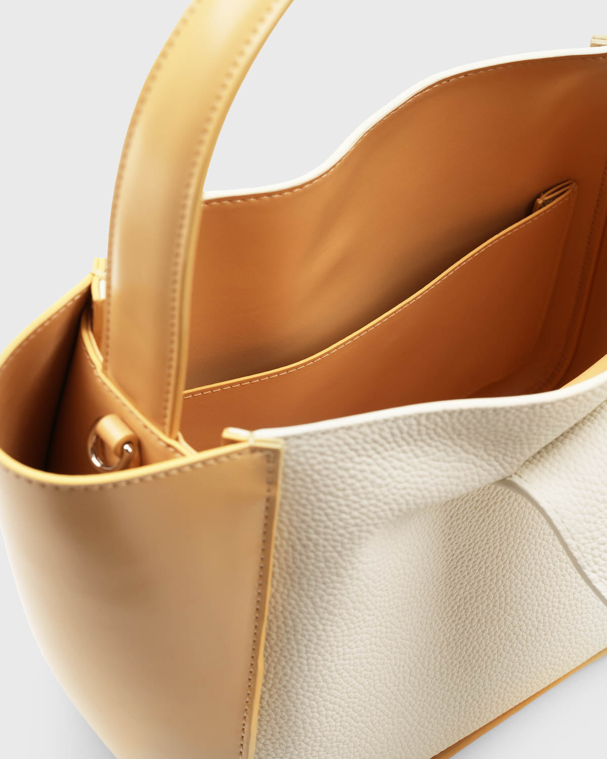 Mahjong Trapeze Bag (Cream/Maize)