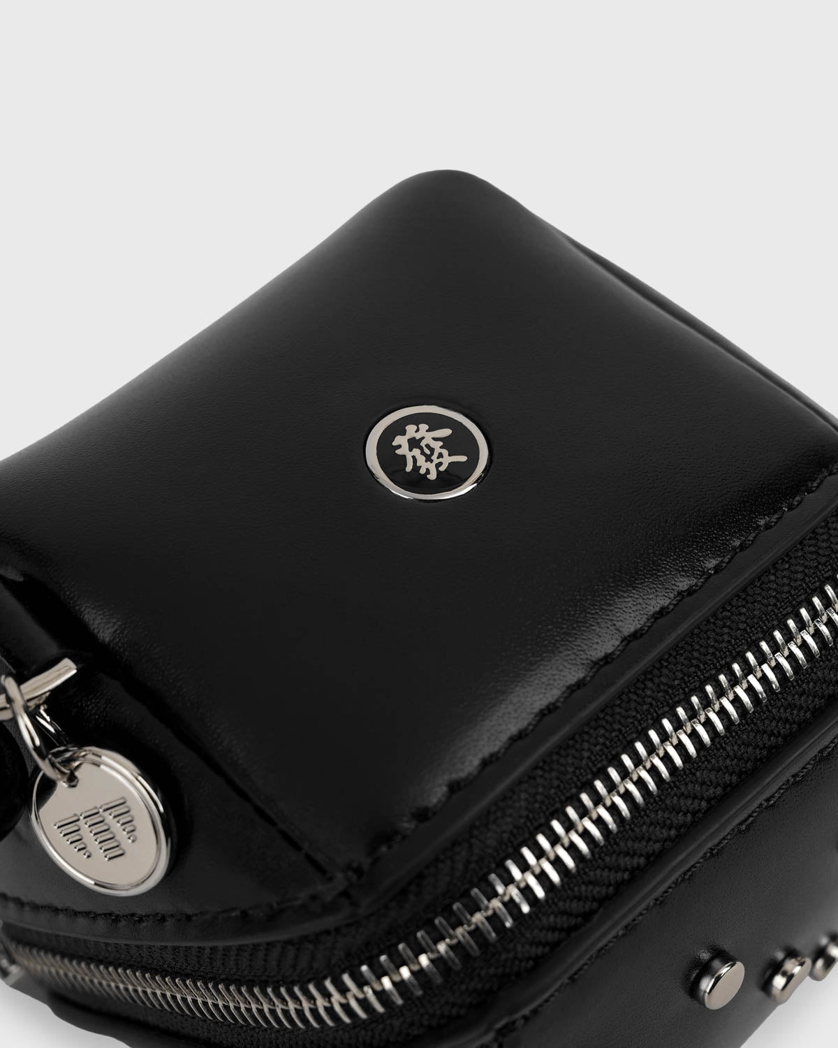 The Lucky Roll (Black)