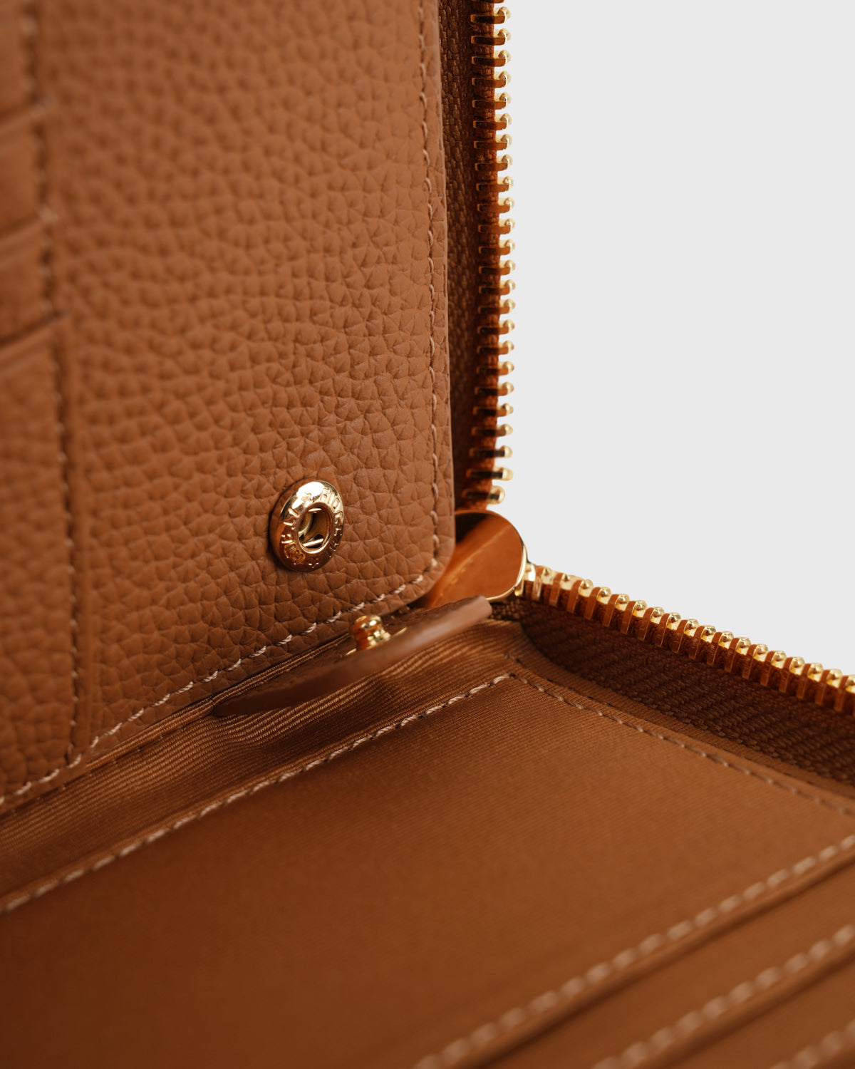 Aimee L-zip Wristlet Clutch (Camel)