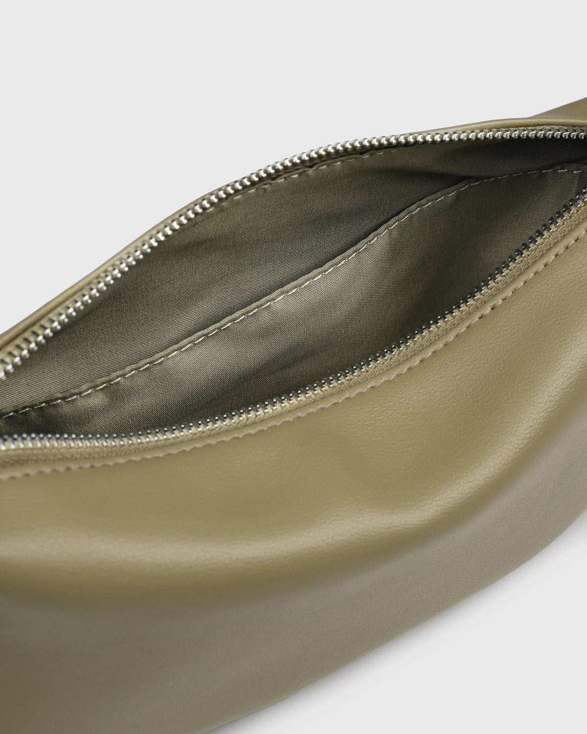 Juni Crossbody Pouch	(Sand)