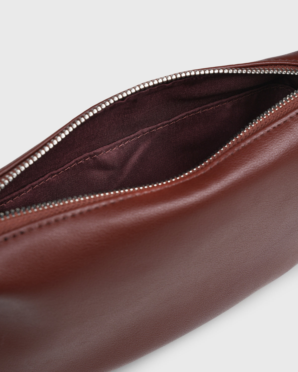 Juni Crossbody Pouch	(Burgundy)