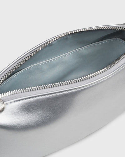 Juni Crossbody Pouch (Silver)