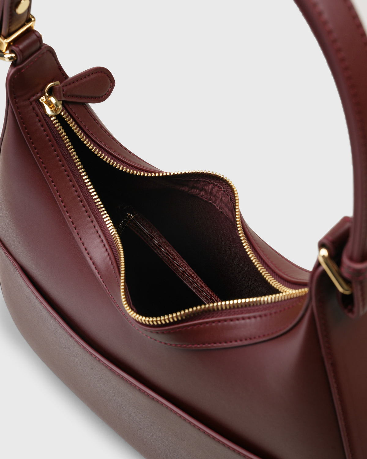 Nova Structured Hobo (Wine)
