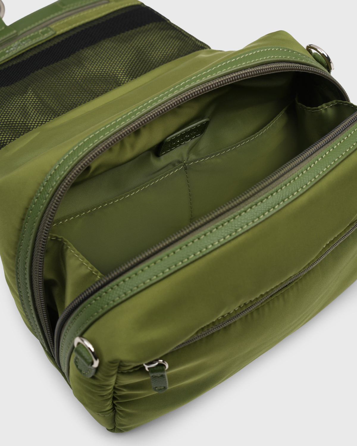 Elle Toiletry Bag (Matcha)