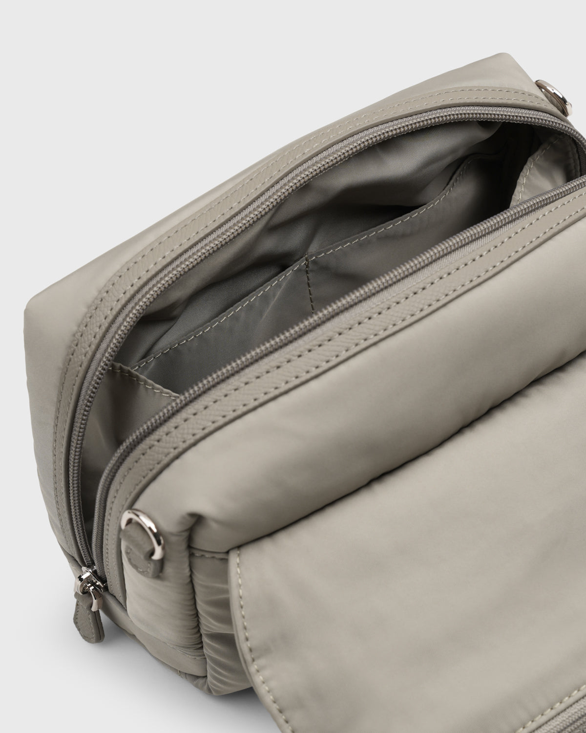 Elle Toiletry Bag (Grey)