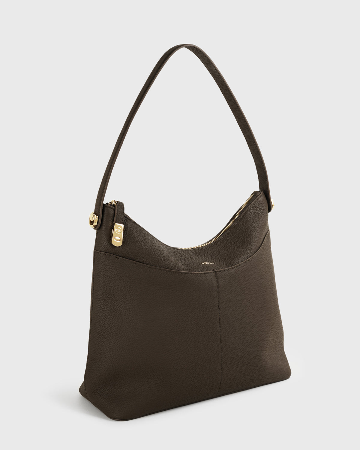 Alessia Hobo (Umber)