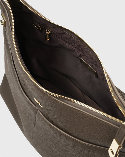 Alessia Hobo (Umber)