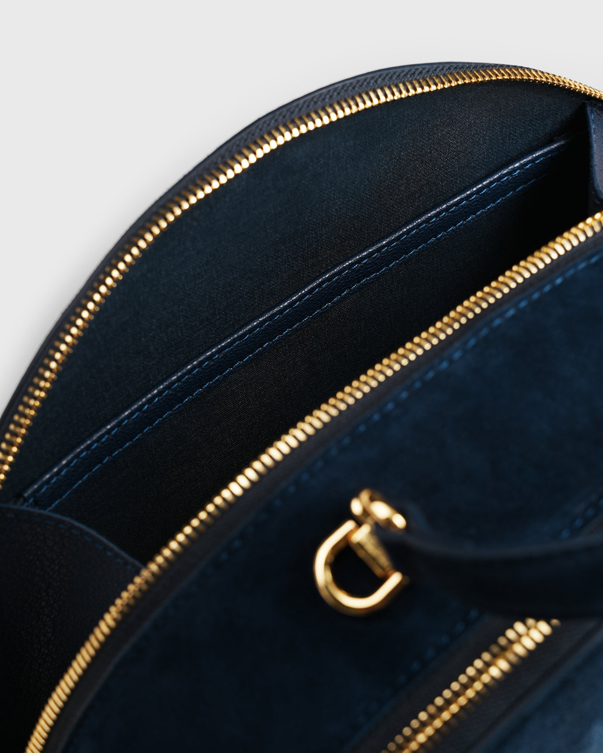 Luisa Train Case (Navy)