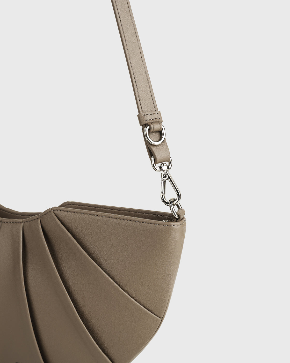 Tessa Clutch (Mocha)