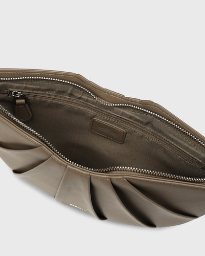 Tessa Clutch (Mocha)