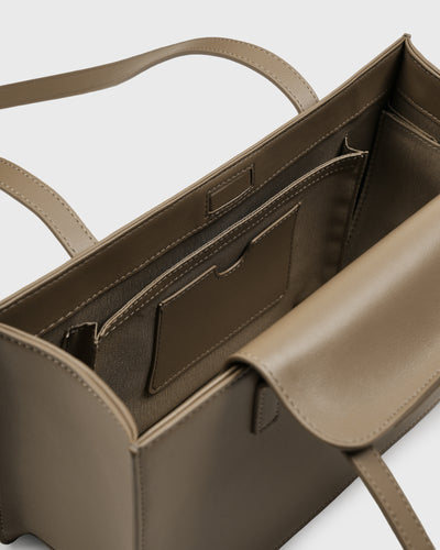 Tessa Shoulder Bag (Mocha)