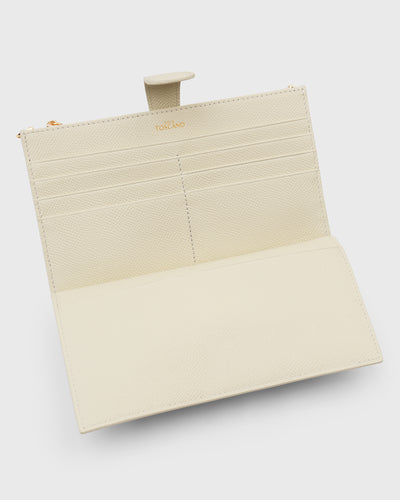 Vela Travel Wallet (Cream)