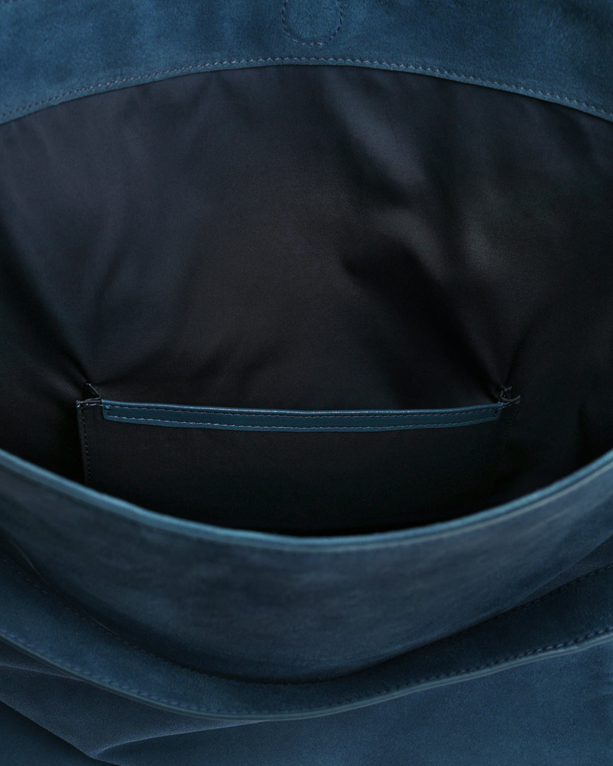 Carin Slouchy Hobo (Blueberry)