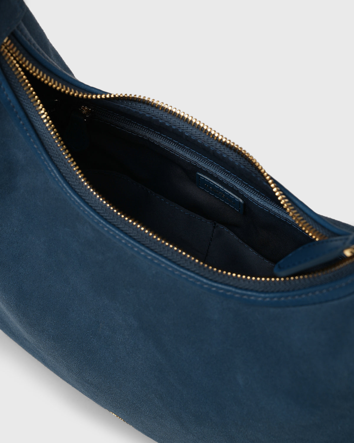 Carin Shoulder Bag (Blueberry)
