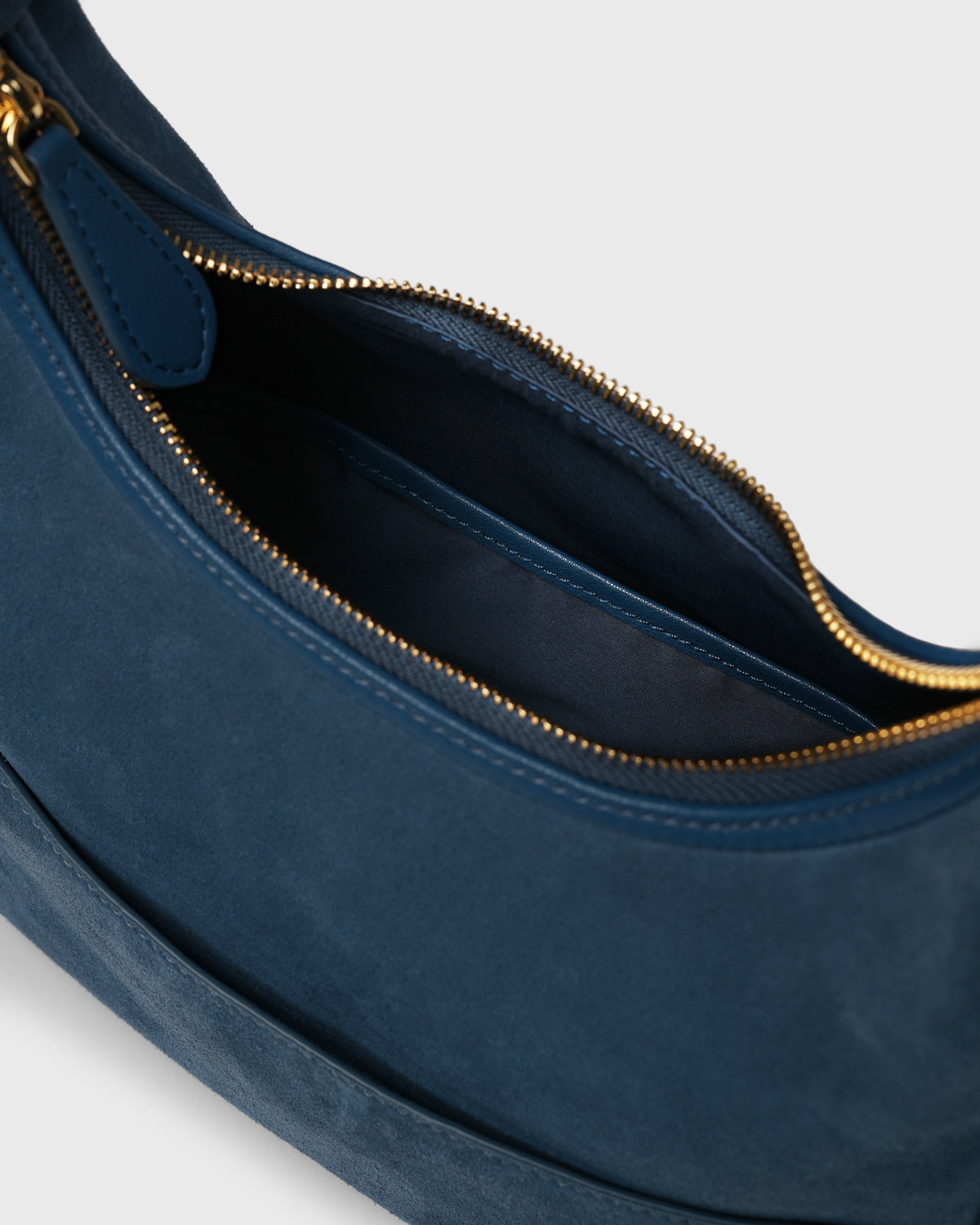Carin Shoulder Bag (Blueberry)