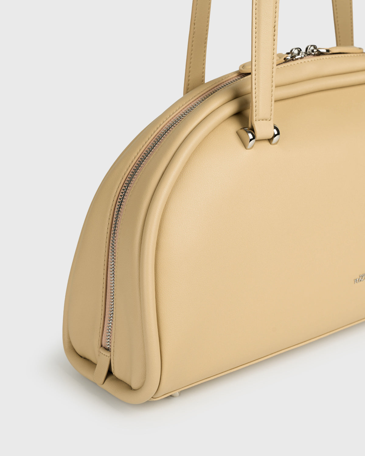 Mera Shoulder Bag (Crema)
