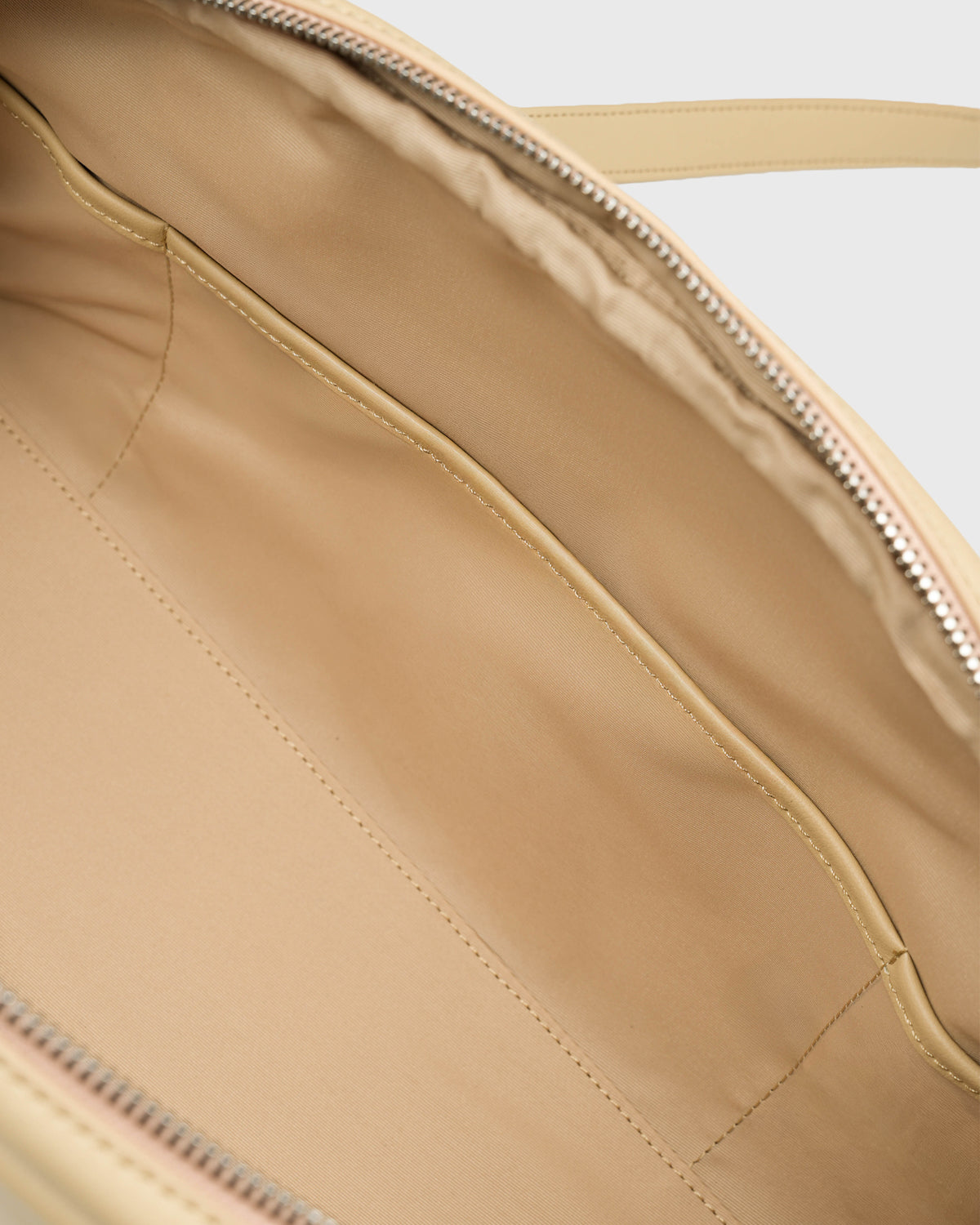 Mera Shoulder Bag (Crema)