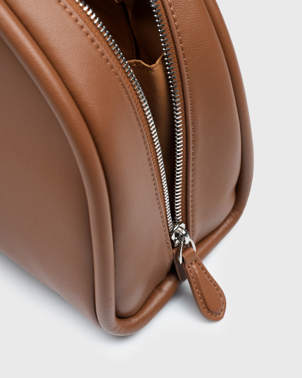 Mera Shoulder Bag (Tan)