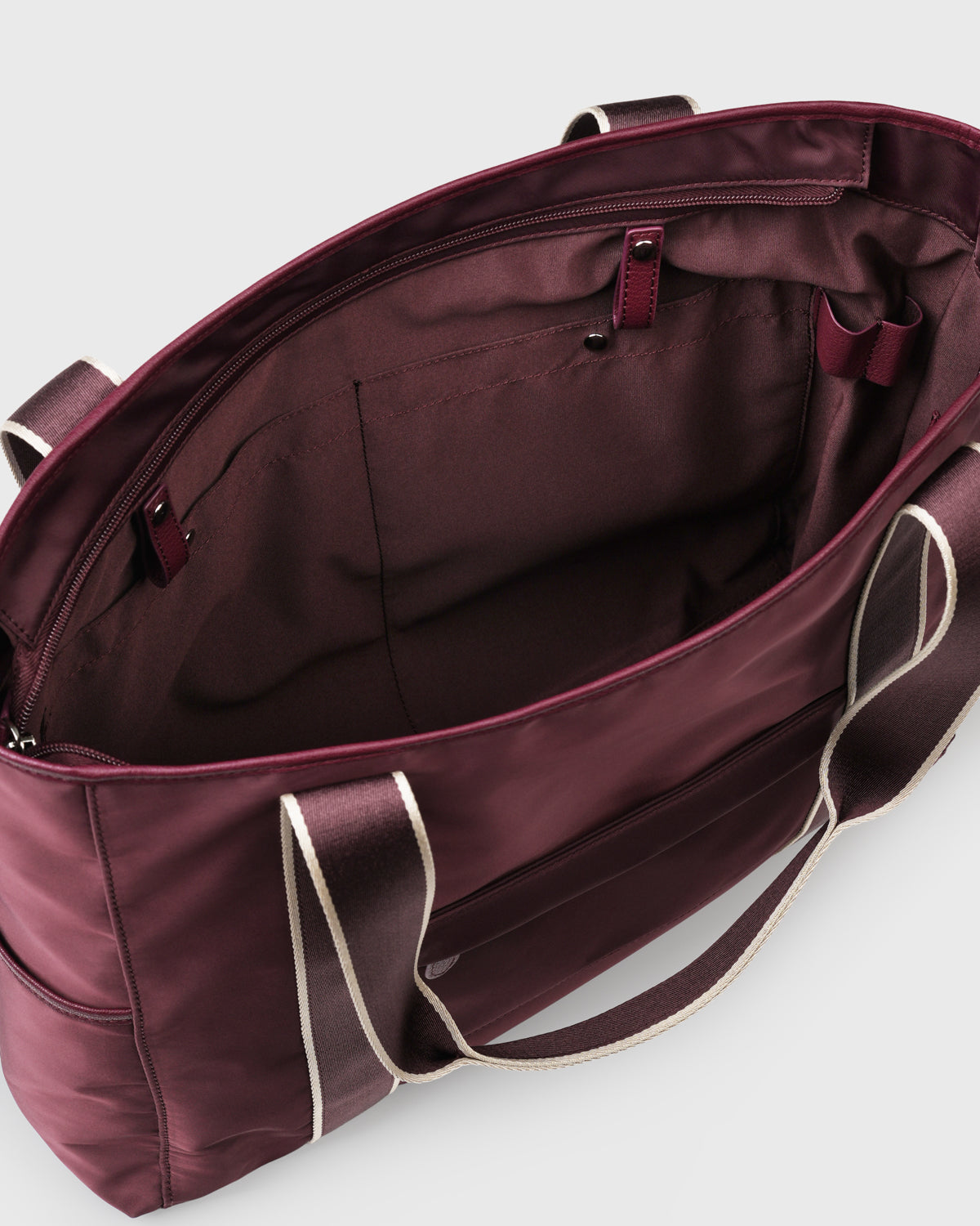 Vivi Tote	(Plum)