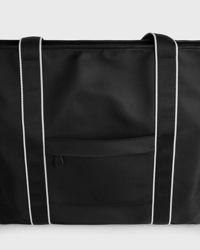 Vivi Tote	(Black)