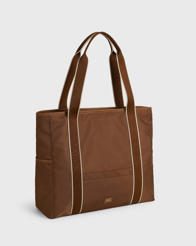 Vivi Tote	(Chocolate)