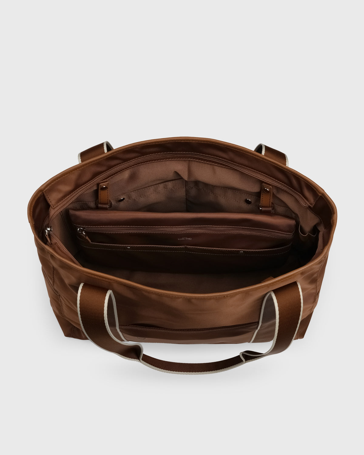Vivi Tote	(Chocolate)