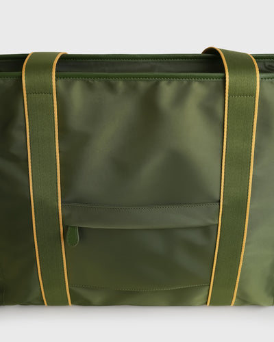 Vivi Tote	(Moss)