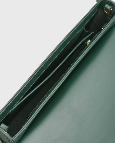 Willow Hugger (Forest)