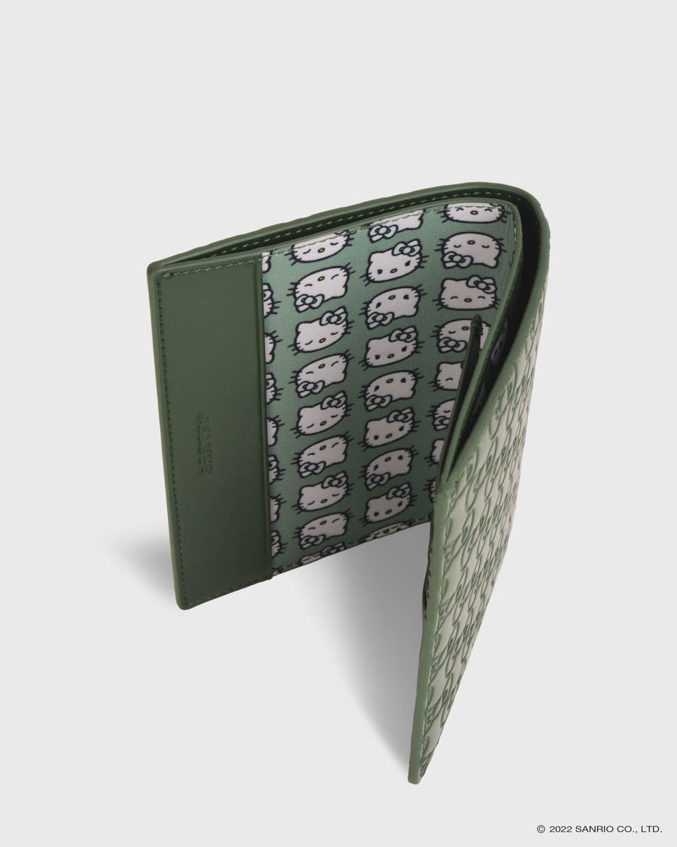 TOS x Hello Kitty Passport Wallet (Forest)